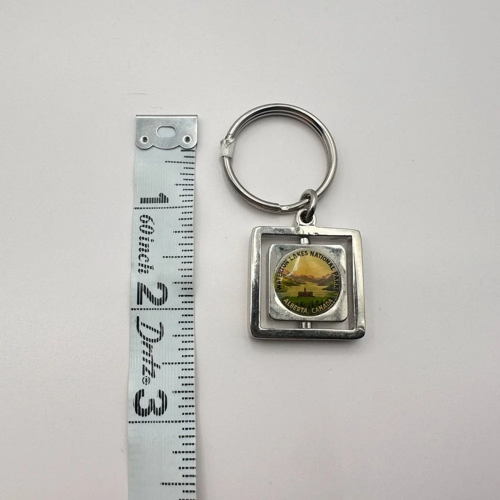 Vintage Y2K Waterton Lakes National Park Spinner Canada Flag Keychain